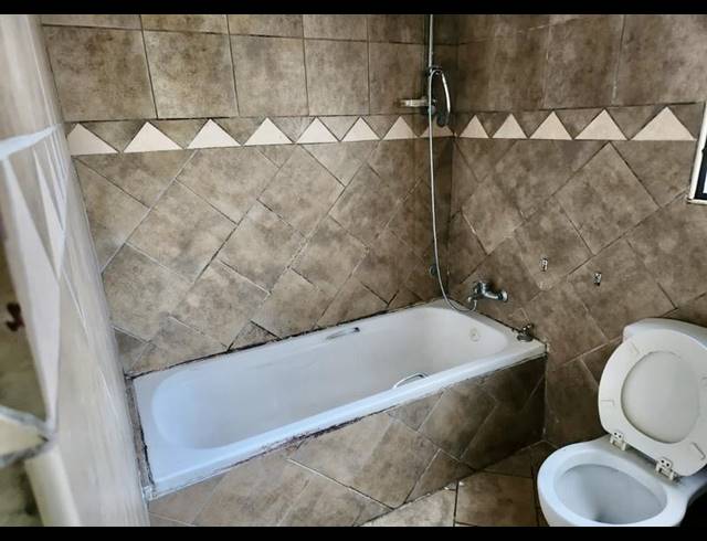 8 BEDROOM HOUSE FOR SALE IN BEDFORDVIEW